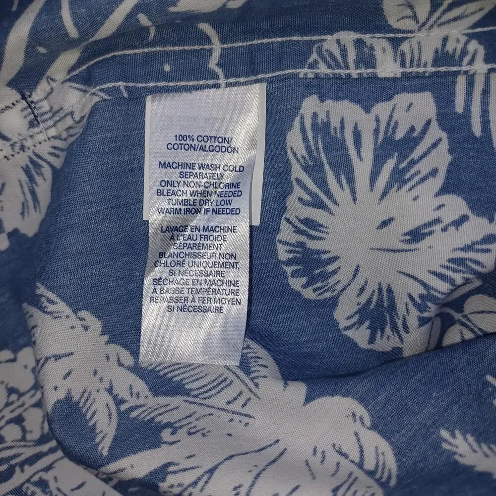 CHAPS Button Down Hawaiin Shirt Mens S Blue White Tropical Short Sleeve Beach